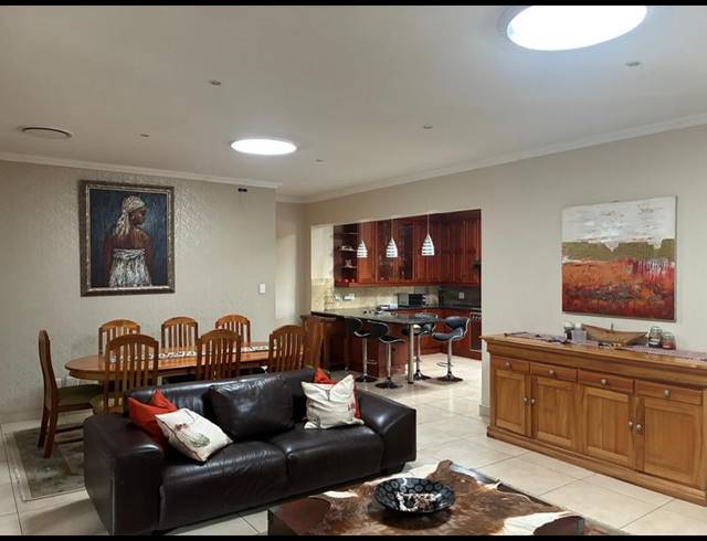 3 BEDROOM HOUSE FOR SALE IN WATERKLOOF RIDGE